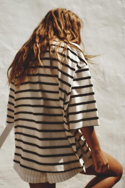 STRIPED OVERSIZE T-SHIRT - Image 2